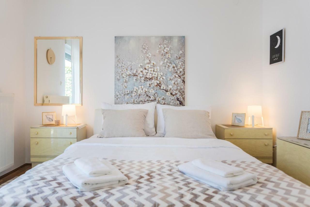 Spacious 2Bdr Apartment - Free Parking 자그레브 외부 사진